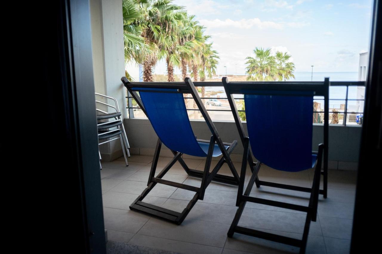 Residence Lungomare Porto Torres Exterior photo