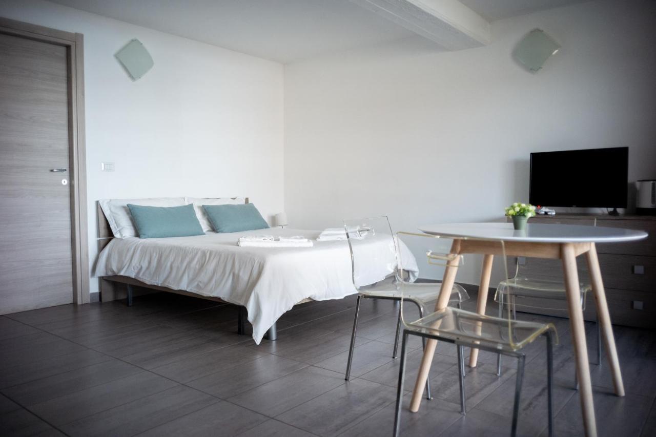 Residence Lungomare Porto Torres Exterior photo